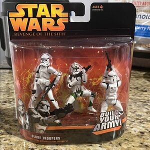 Star Wars Clone Troopers 3-Figure Pack - White & Green Accents